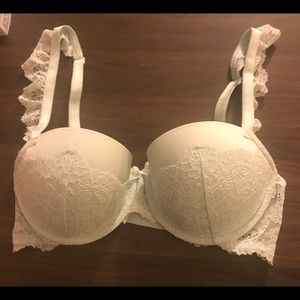 Four 34D bras from Victoria’s Secret